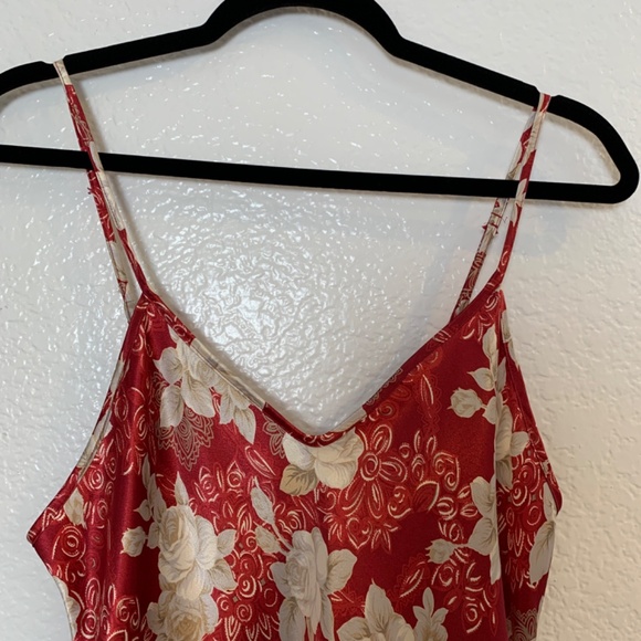 Adonna Peignoir Long Robe & Gown Set Womens Size Small Red Satin Roses Floral - Picture 11 of 15